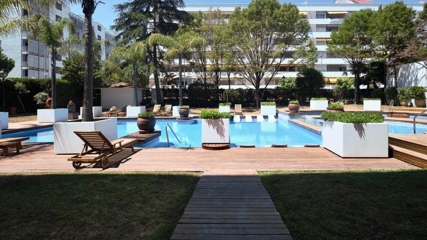 Smartr Lloret De Mar Exteriör bild