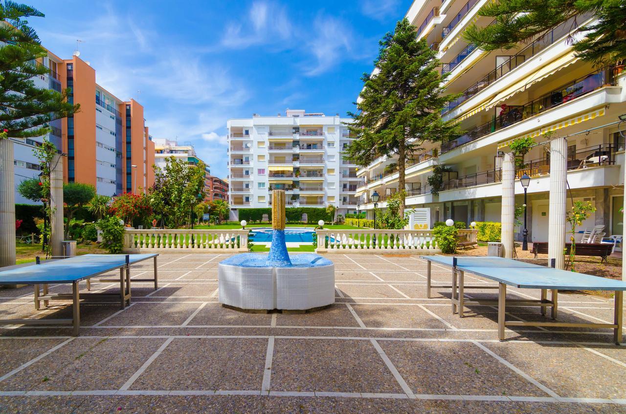 Smartr Lloret De Mar Exteriör bild