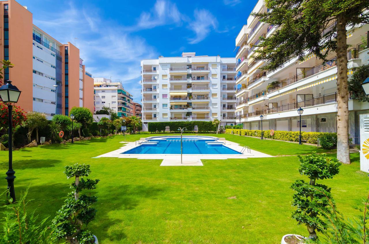 Smartr Lloret De Mar Exteriör bild