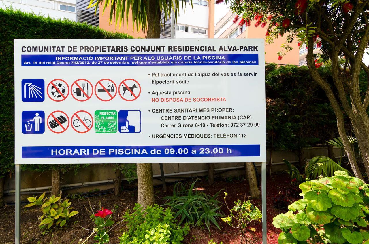 Smartr Lloret De Mar Exteriör bild